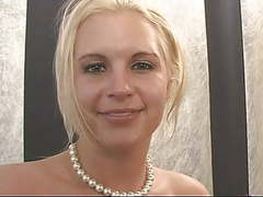 KiloTop presents: Blonde beauty comes hard on sybian.