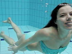 KiloTop presents: Gazel podvodkova underwater naked beauty