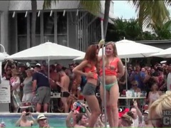 KiloTop presents: Topless dancing amateurs at a pool party