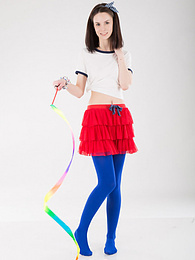 KiloTop presents: She keeps that perfect body fit at all times and makes sure that you will see it as well.
