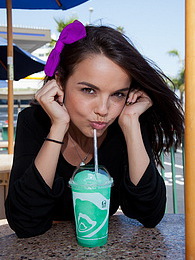 KiloTop presents: Dillion Harper Little Squirt